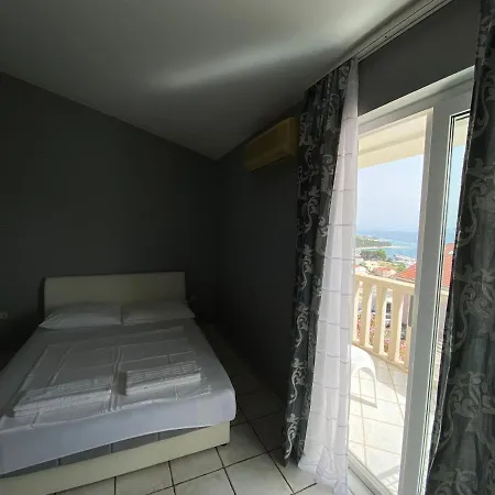 Apartment Snjezana